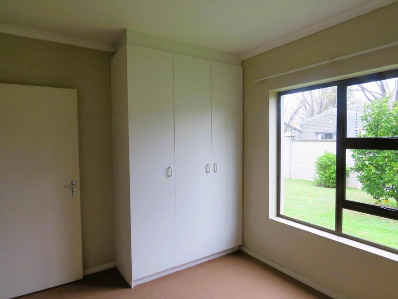 To Let 3 Bedroom Property for Rent in Vredekloof Heights Western Cape
